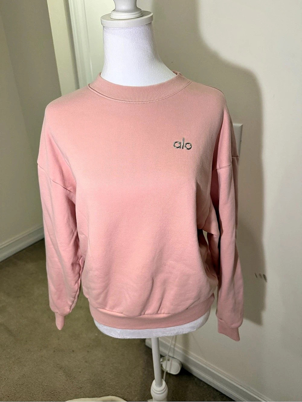 Alo Pink Crewneck Sweatshirt Size XS Like New